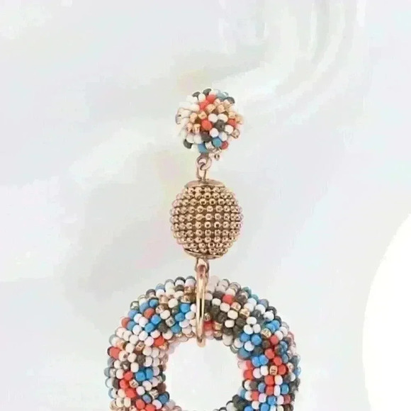Seed‎ Bead Circle Earrings - Picture 3 of 3